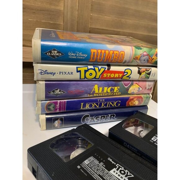 Lot of Vintage Disney/ Childrens VHS Tapes UNTESTED - Picture 2 of 5